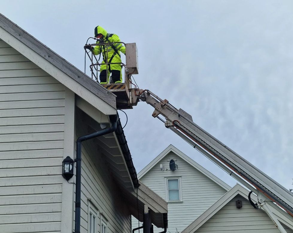 Takvask sandnes  slik får du et tak som varer lenger